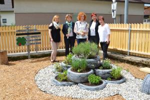 Vrt Zavoda Stanislava namenjen vsem 8